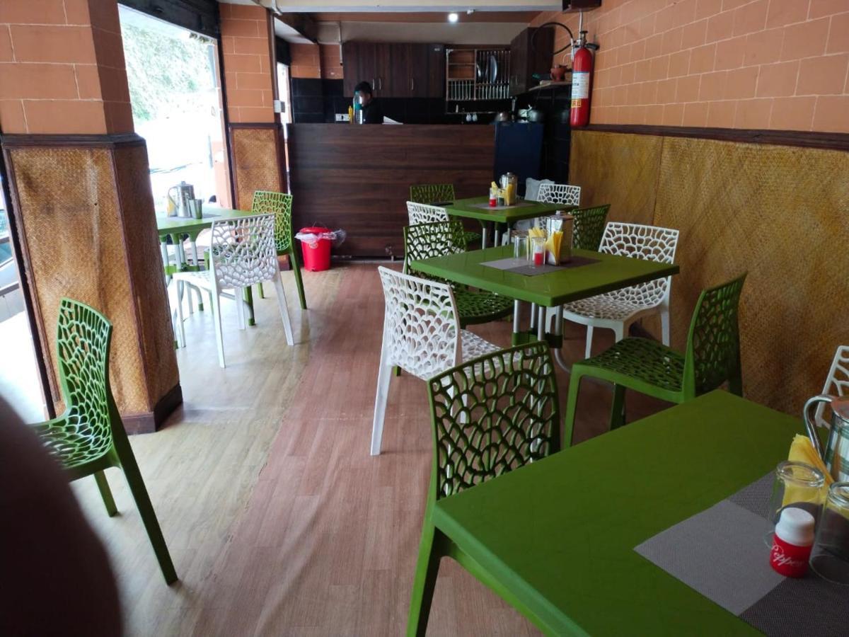 Hotel Himalaya Residency Kanchenjunga View Дарджилинг Екстериор снимка